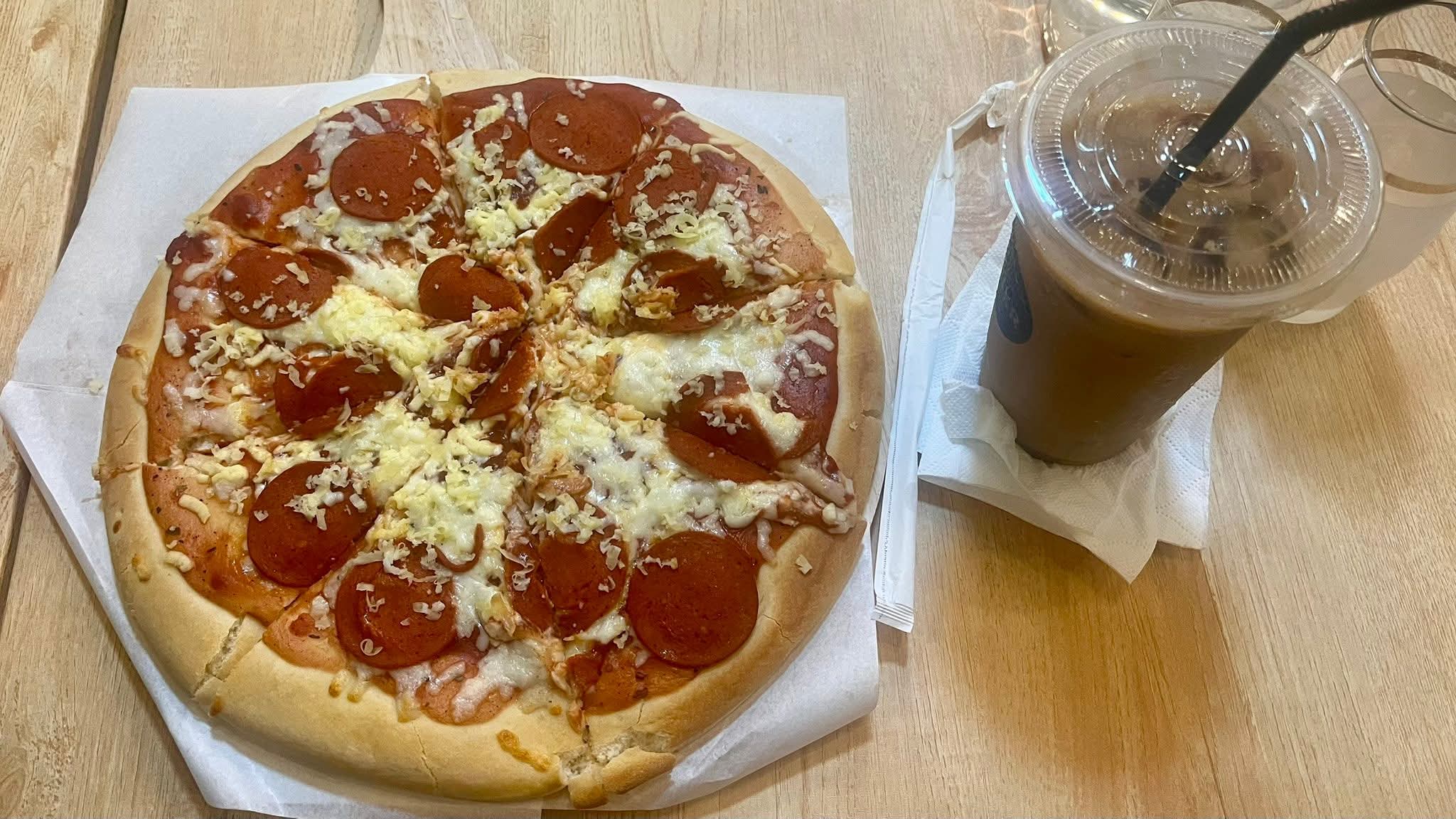 Fresh Pizza